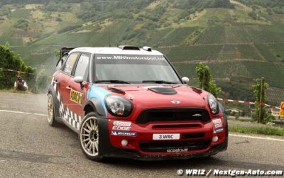 Salazar targets world record on WRC debut