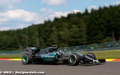 Drivers push Pirelli for answers after Rosberg scare