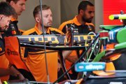McLaren delays 'Macarena' rear wing debut