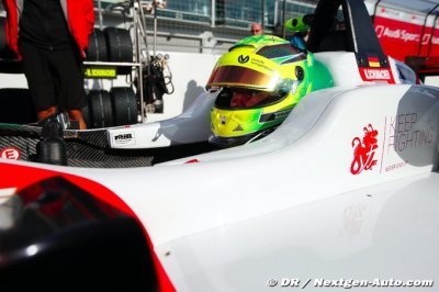 Schumacher now dominating F3