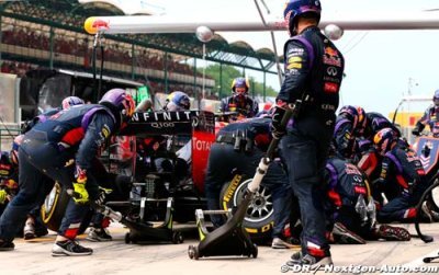 Red Bull using electric engine for pitstop practice