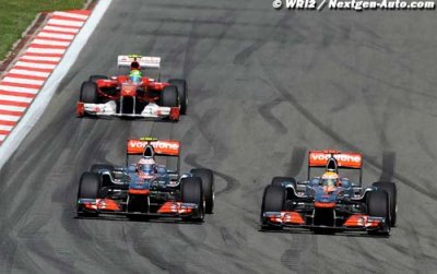 Whitmarsh&nbsp;: Hamilton est parfois trop agressif