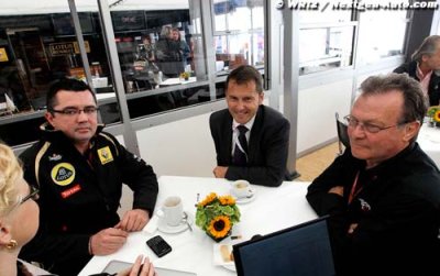 Week-end en dents de scie pour Lotus Renault GP