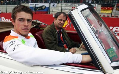Di Resta donne le sourire à Coulthard