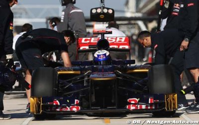 Pirelli met Daniel Ricciardo de bonne humeur