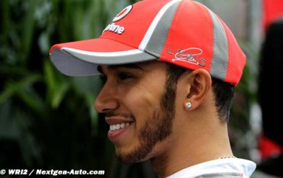 Hamilton n’exclut pas de revenir chez McLaren