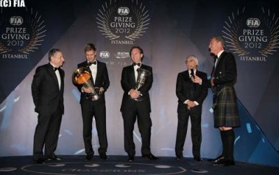 Vettel et Red Bull ont reçu leurs trophées au gala FIA