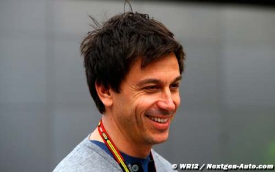 Wolff&nbsp;: Rosberg n’a pas fait exprès de sortir de piste&nbsp;!