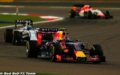 Kvyat devrait avoir une 2ème chance chez Red Bull en 2016