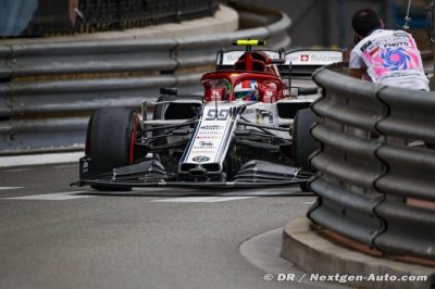 Trois places de pénalité sur la grille pour Giovinazzi