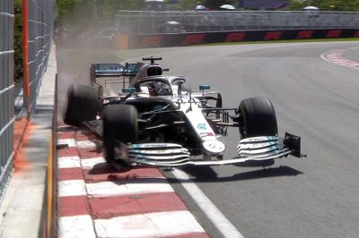Hamilton n’est pas heureux d’avoir passé une séance au garage