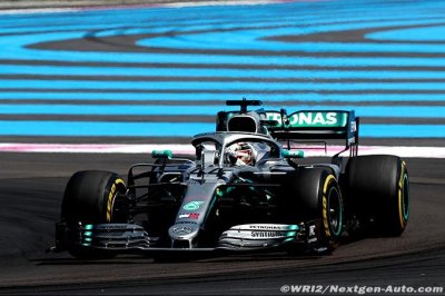 Hamilton a ignoré les ordres de Mercedes et lutté jusqu’au bout pour le meilleur tour