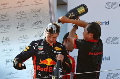 Tanabe savoure la 1ère victoire de Honda avec Red Bull