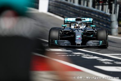 Mercedes a été ’un peu optimiste’ sur les radiateurs de la W10
