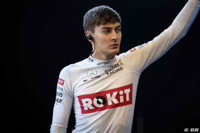 Russell annonce avoir fait des progrès dans le simulateur F1 grâce au e-racing