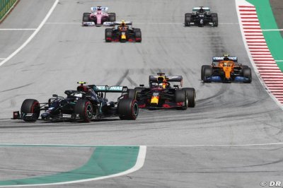Verstappen critique la génération des F1 actuelles