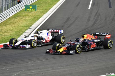 Selon Hill, Schumacher peut montrer son talent malgré la Haas