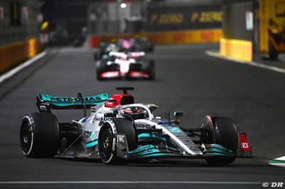 Russell&nbsp;: Mercedes F1 est encore dans la course au titre cette saison