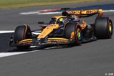 Trailing Norris in 2024 ’helps me improve’ - Piastri