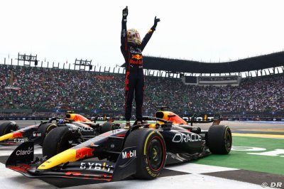 ’Au sommet’, ’phénoménal’&nbsp;: Les pilotes de F1 félicitent Verstappen