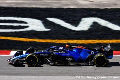 Albon&nbsp;: Une bonne journée malgré une ’mauvaise direction’