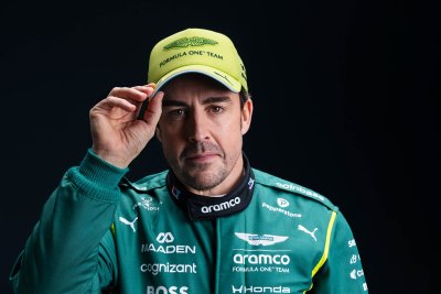 De la Rosa hints 2026 could be Alonso’s final season