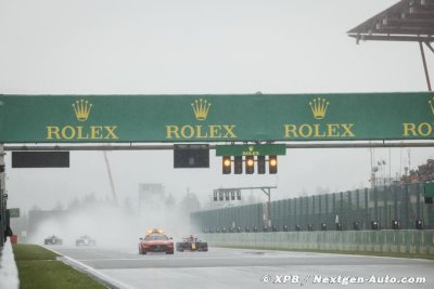 Ecclestone&nbsp;: La F1 a ’manqué de courage’ et aurait dû lancer la course