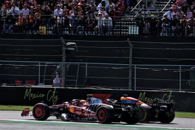 La FIA justifie le fait d’avoir sanctionné Hamilton et pas Verstappen