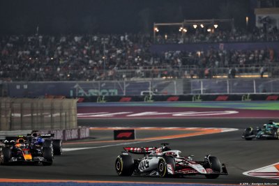 Ocon pénalisé, Bearman malchanceux&nbsp;: Haas F1 manque le coche à Losail