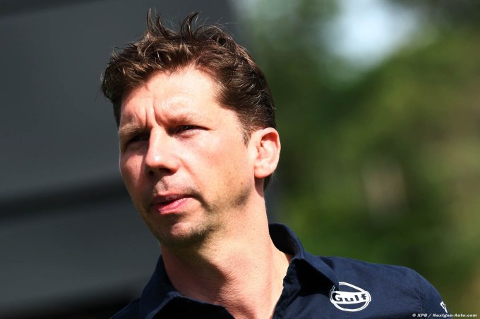 No top team vacancies for Sainz, (…)