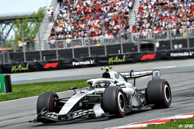 Les critiques pleuvent sur Bottas, (…)