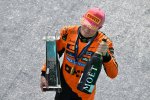 Photo 1368/100